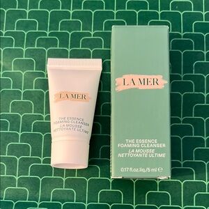 NWT La Mer Essence Foaming Cleanser Mini (5 ml)